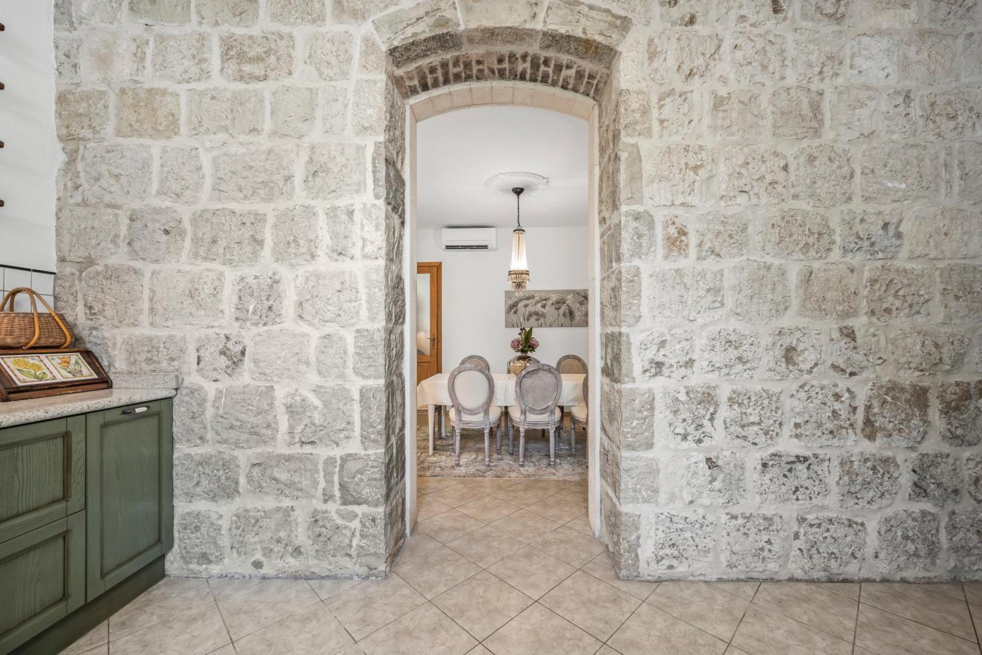 Boutique Anna Varos Split